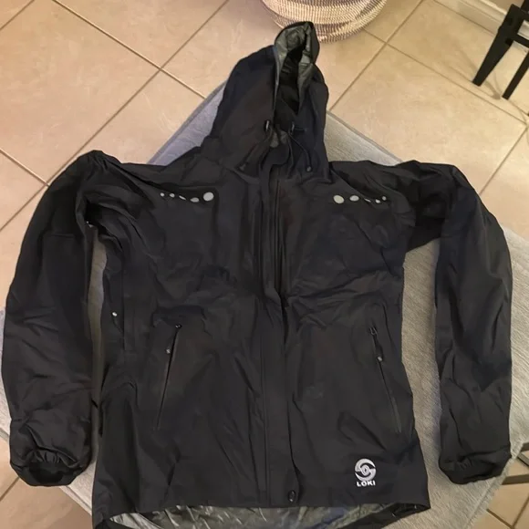 Loki Jacket - Picture 1 of 1